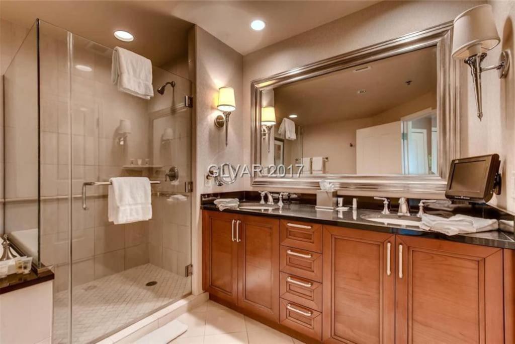 Mgm Signature Ph 30Th Floor Deluxe Studio Apartment Strip Facing With Balcony Las Vegas Exteriör bild